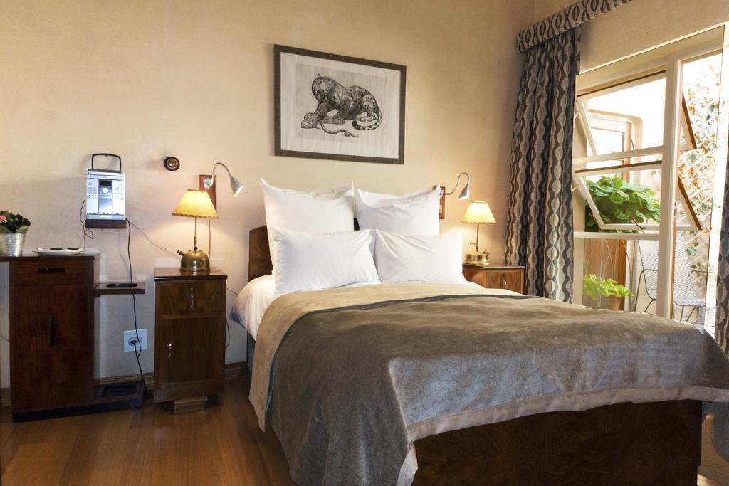 Rosedene Lodge - 24H Solar With Pool And Garden Cidade Do Cabo Exterior foto