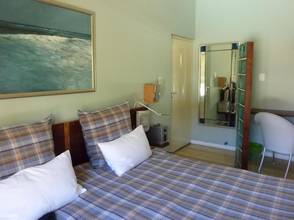 Rosedene Lodge - 24H Solar With Pool And Garden Cidade Do Cabo Exterior foto